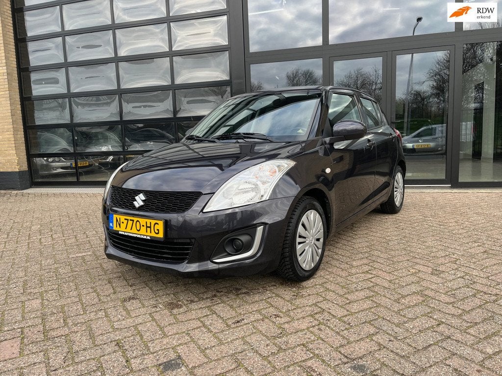 Suzuki Swift 1.2 Dynamic Automaat, Airco, Trekhaak, Auto's, Stof, 4 cilinders, 965 kg, Bedrijf