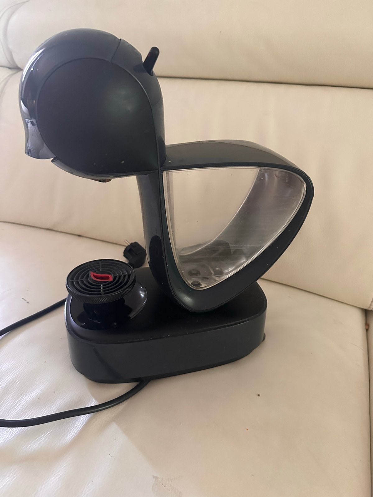 Nescafé Dolce Gusto koffiezetapparaat, Gebruikt, Koffiemachine, Ophalen of Verzenden, 2 tot 4 kopjes