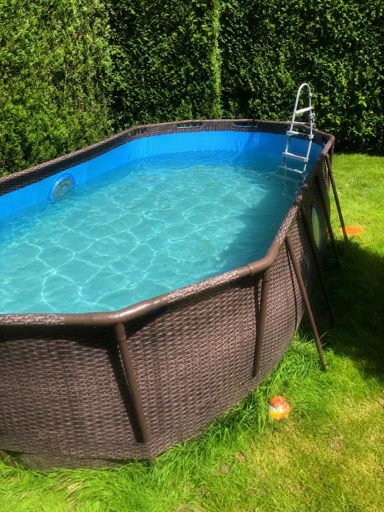 Bestway zwembad 4.27m x 2.5m power steel, 200 tot 300 cm, 80 tot 120 cm, Ophalen of Verzenden, Zo goed als nieuw