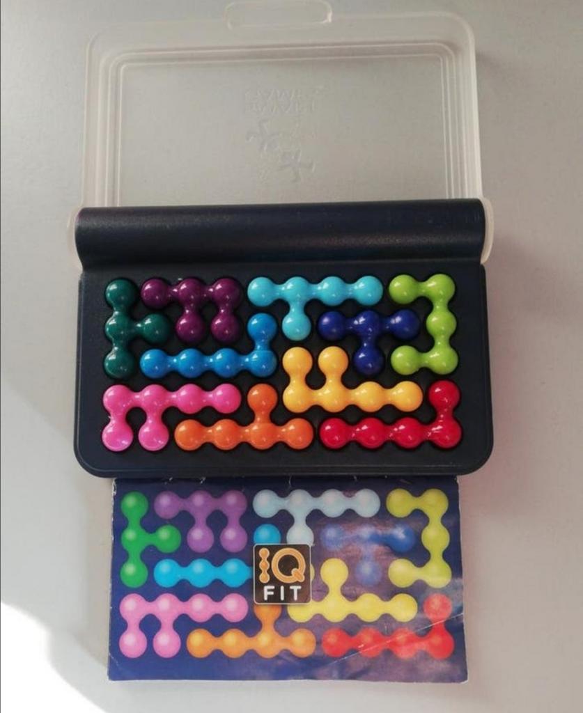 Iq fit, smart games iq raadsels, Ophalen of Verzenden, Minder dan 500 stukjes, Zo goed als nieuw, Rubik's of 3D-puzzel