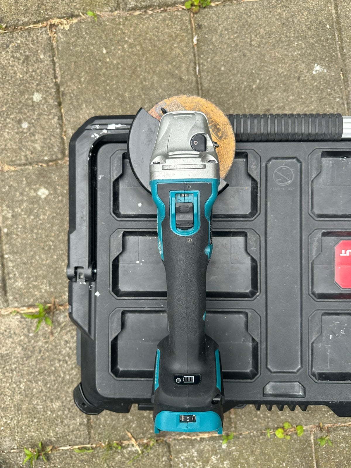 Makita slijptol body - Haakse handslijpmachine, Doe-het-zelf en Verbouw, Gereedschap | Slijpmachines, Ophalen of Verzenden, Gebruikt