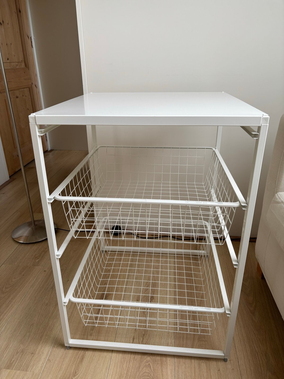 IKEA JONAXEL Opbergcombinatie met 2 draadmanden, Huis en Inrichting, Ophalen, Zo goed als nieuw