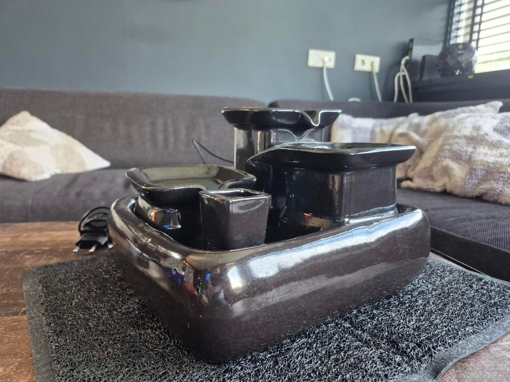 Keramische katten Waterval met kattengras pot, Ophalen of Verzenden