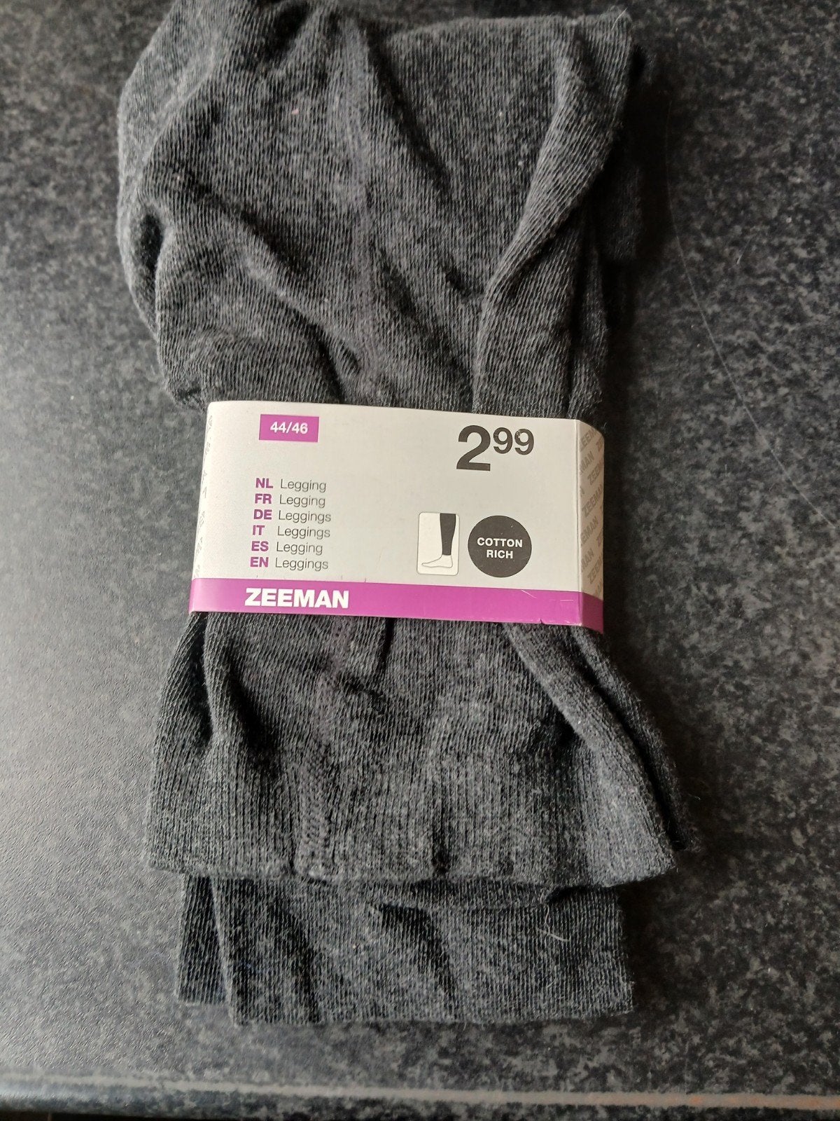 Donkergrijze legging in maat 44/46., Kleding | Dames, Leggings, Maillots en Panty's, Zeeman, Nieuw, Maat 44/46 (L), Grijs