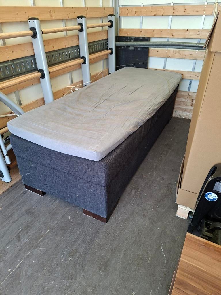 1 persoons boxspring donkergrijs, Ophalen, Gebruikt, Tweepersoons