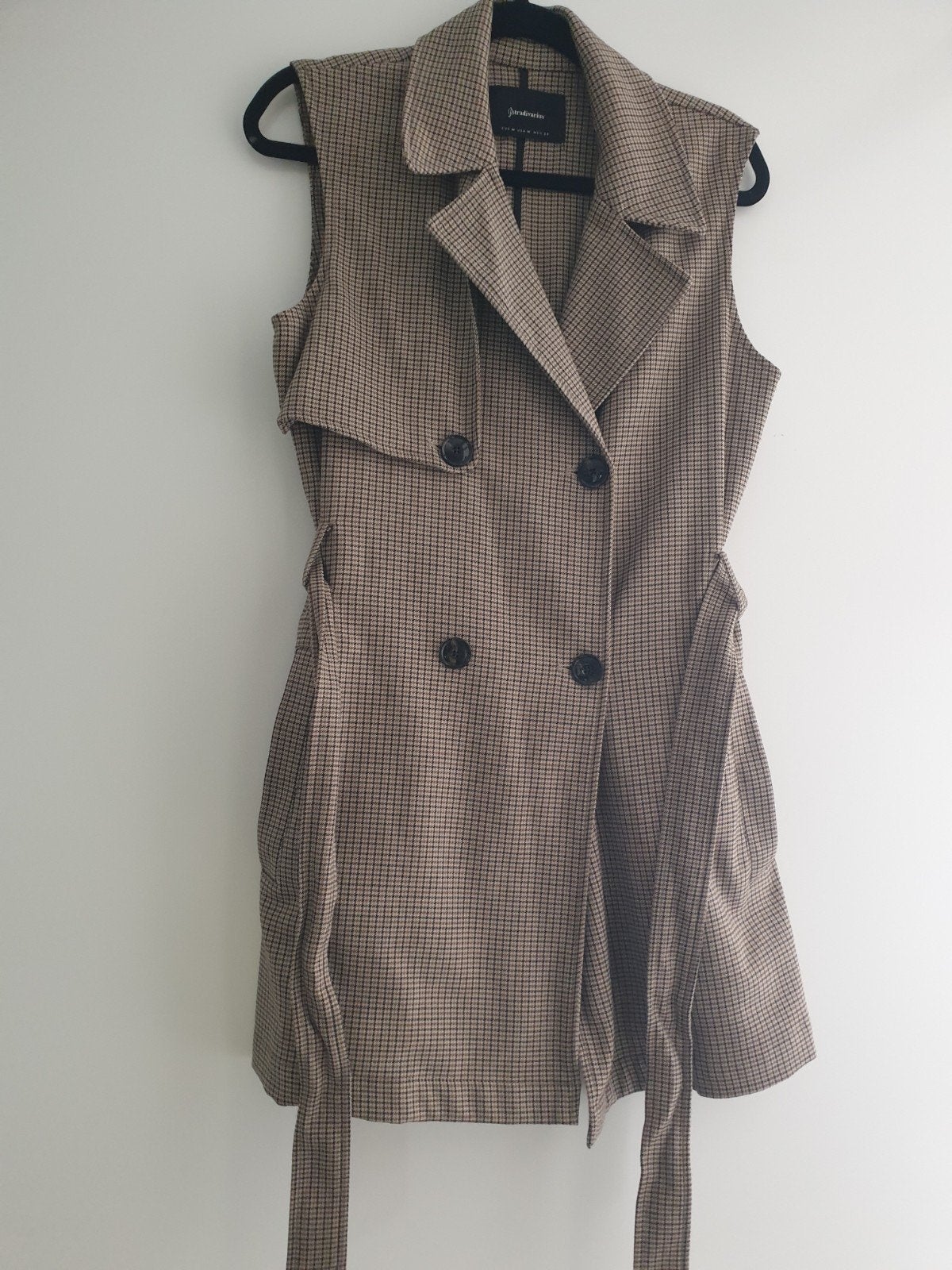 Stradivarius mouwloze trenchcoat met ruitprint maat m, Maat 38/40 (M), Bruin, Ophalen of Verzenden, Zo goed als nieuw