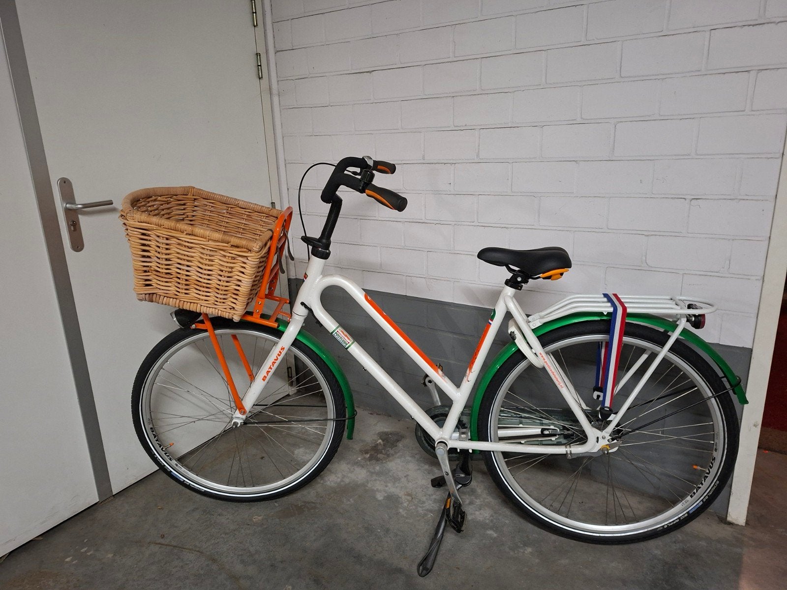 Batavus fiets met mand - Zo goed als nieuw, Ophalen, Zo goed als nieuw, Batavus