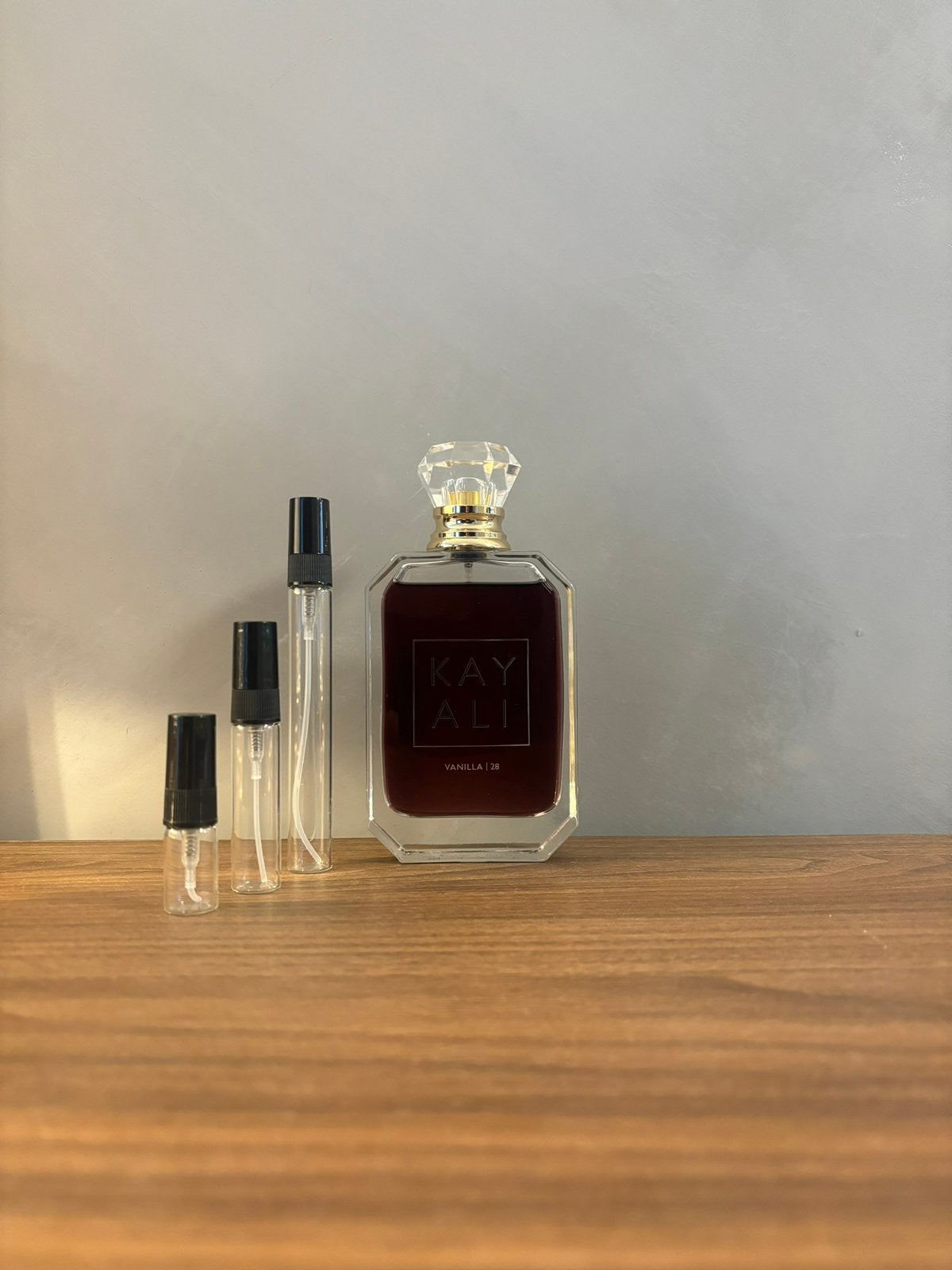 Kayali Vanilla 28 Designer parfum sample tester decant, Ophalen of Verzenden, Nieuw