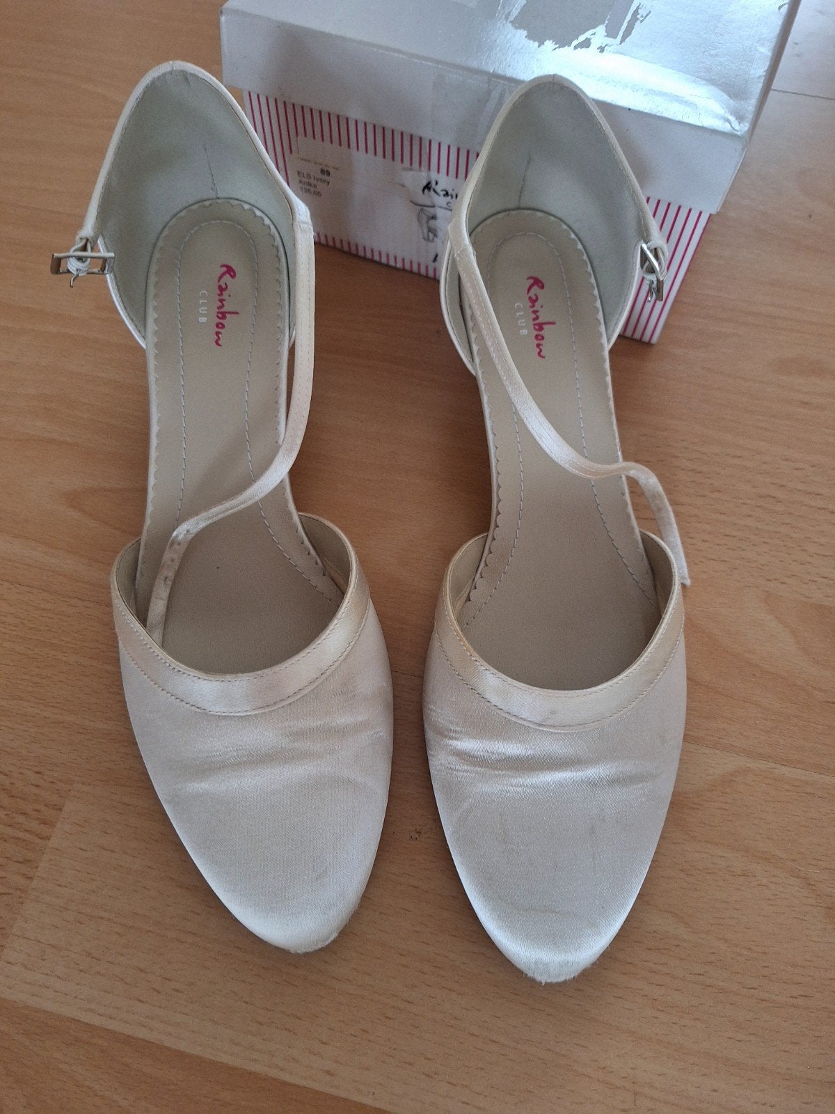 Rainbow Satijnen Bruidsschoenen Ivoor - Maat 40, Pumps, Wit, Ophalen of Verzenden, Rainbow Club