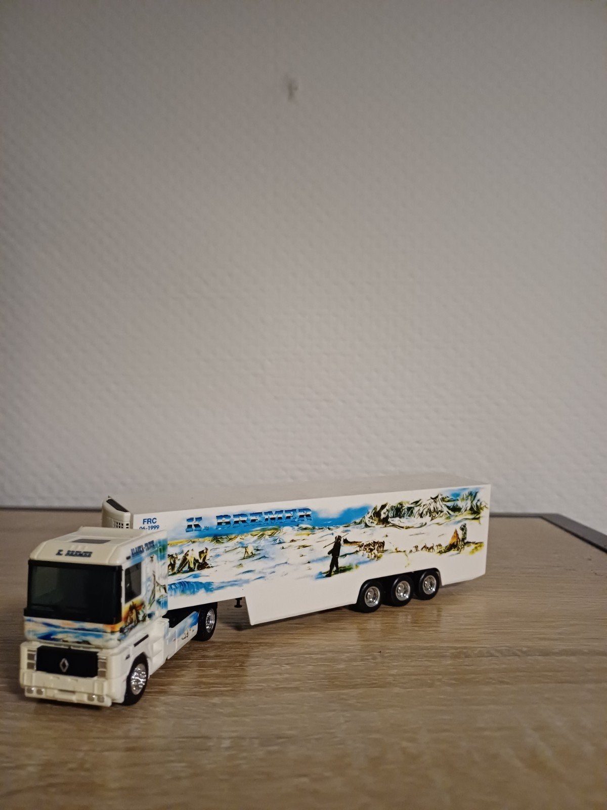 herpa:Renault magnum, Ophalen of Verzenden