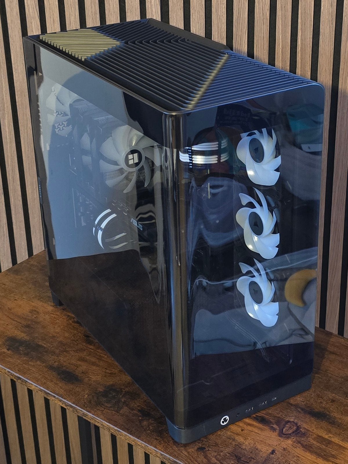 Foto 12 van Gaming PC – Ryzen 9 7900x  / RX 9070 16 GB / 32GB DDR5