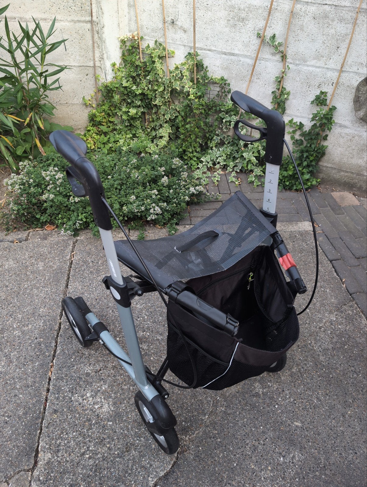 gebruikte rollator, Ophalen, Lichtgewicht, Gebruikt