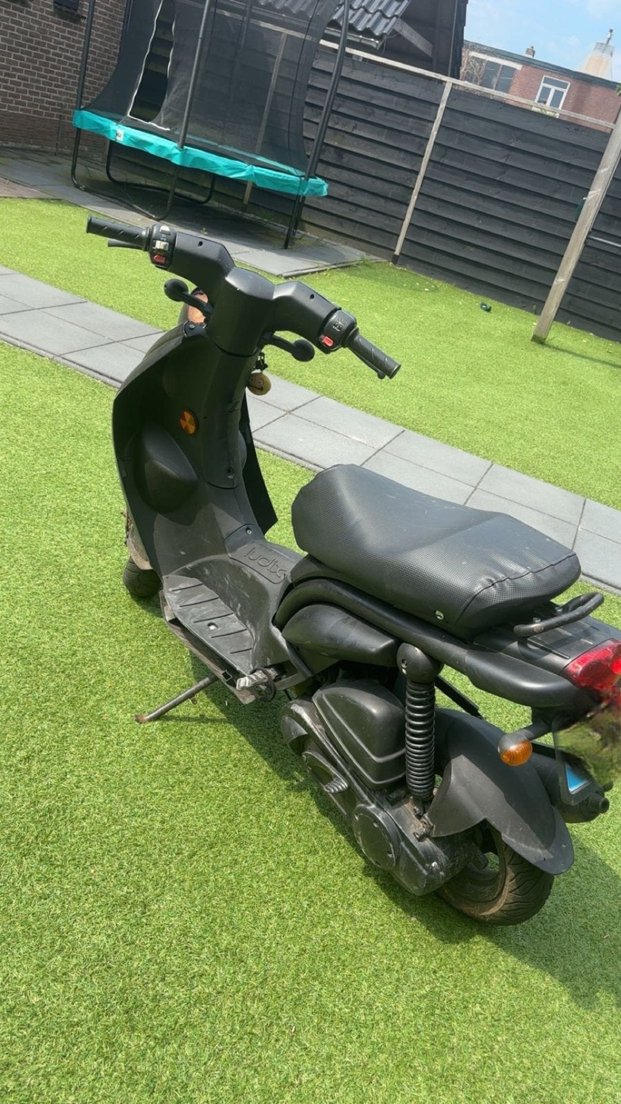 Peugeot Ludix snorscooter - Zwart, Gebruikt, Ophalen of Verzenden, Gebruikt, Benzine, Peugeot