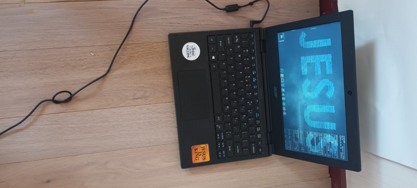 Acer Mini Laptop - Compact en Draagbaar, Computers en Software, Windows Laptops, Gebruikt, HDD, Minder dan 4 GB, Qwerty