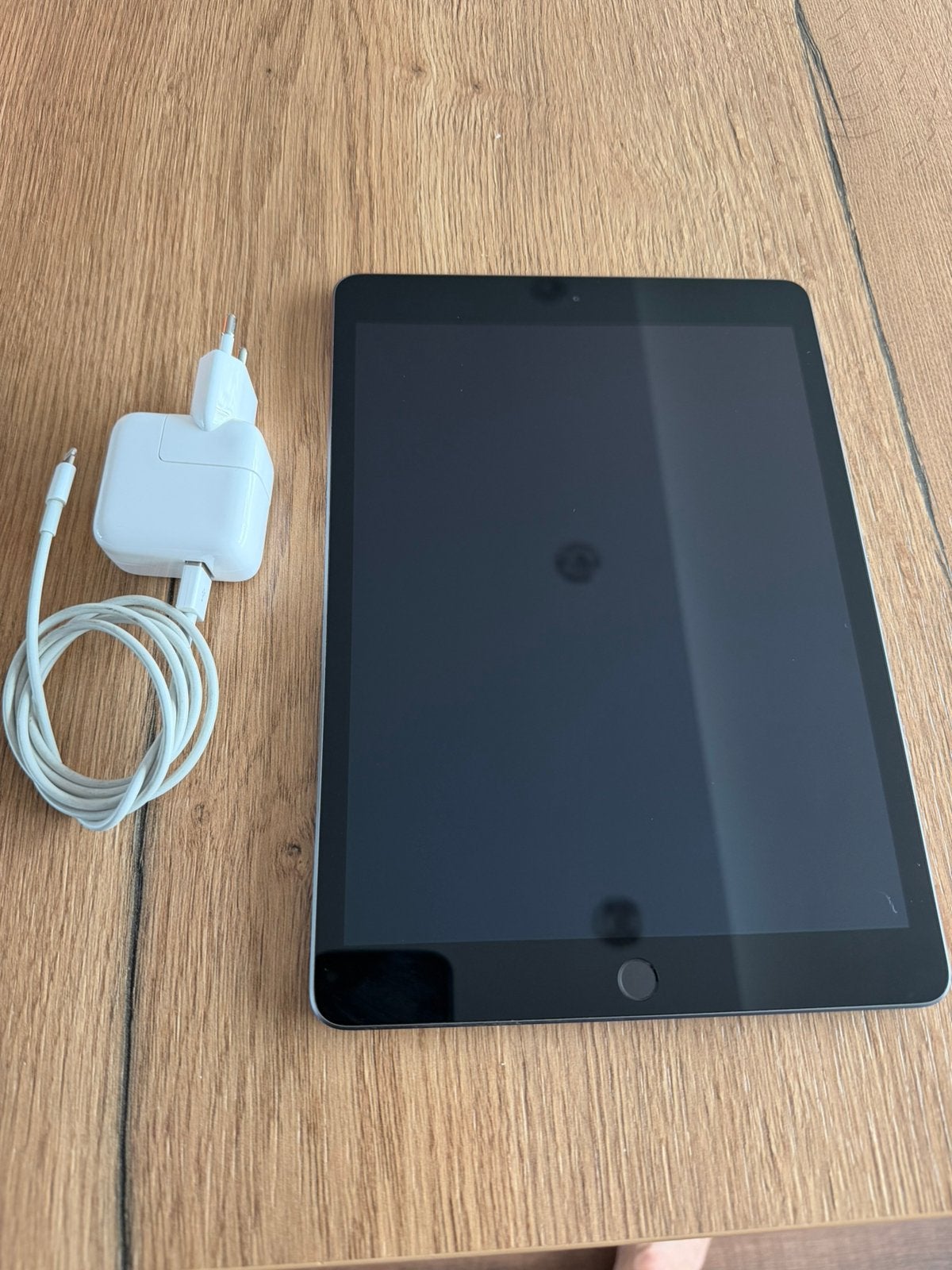 Mooie goedwerkende iPad 7th gen 32GB, 10 inch, 32 GB, Apple iPad, Ophalen of Verzenden