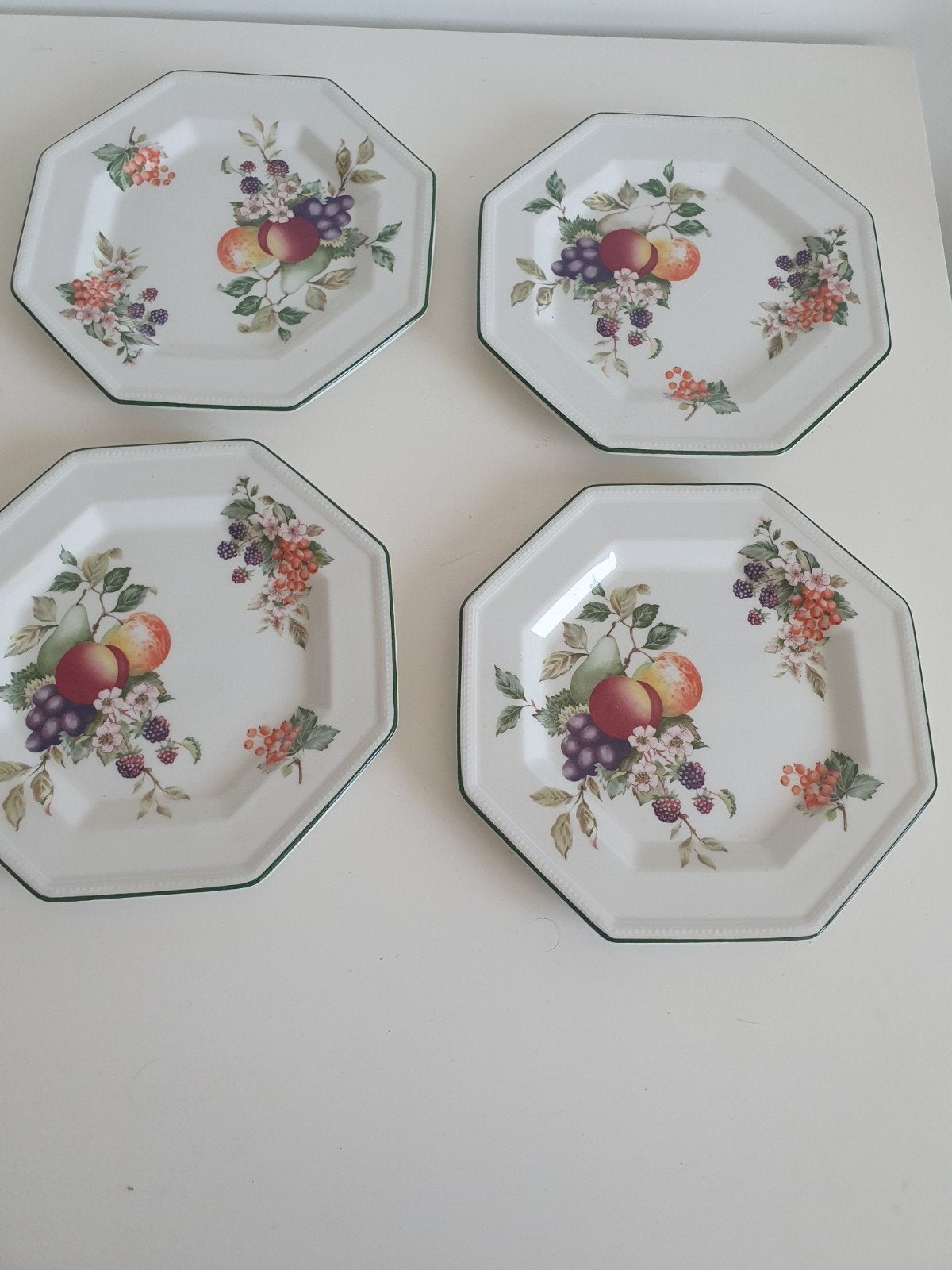 4 Johnson Brothers borden 20x20 cm, Ophalen