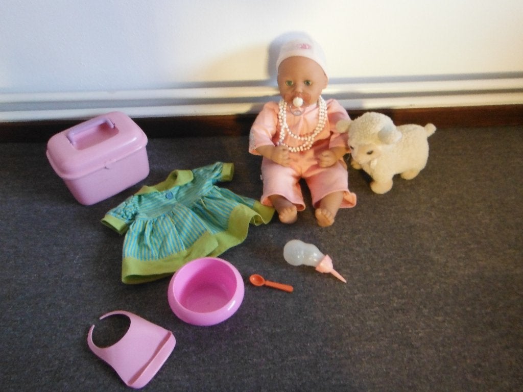 baby anabel interactief met verzorgingskoffer met acc, Ophalen, Zo goed als nieuw, Babypop