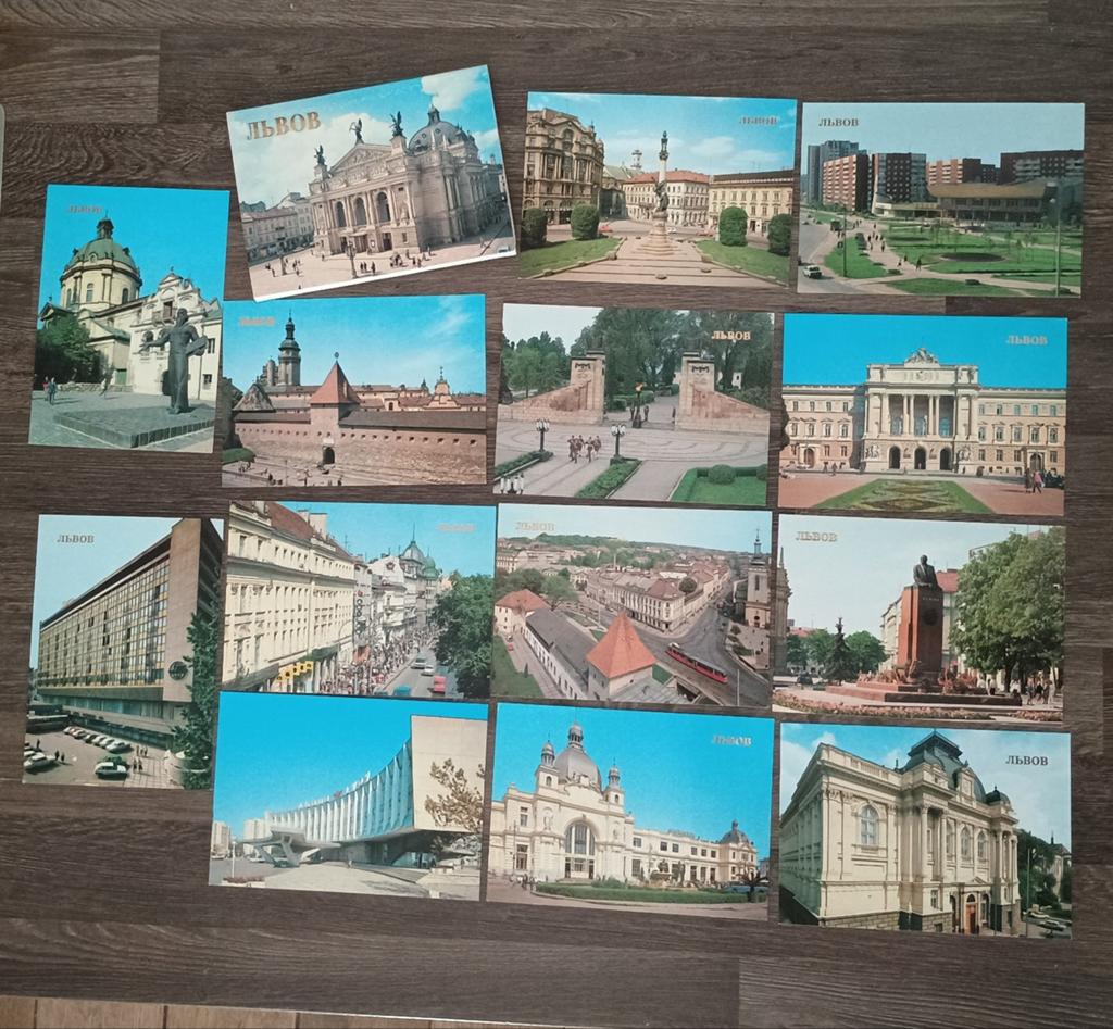 Set vintage ansichtkaarten van stad Lviv, Ophalen of Verzenden, 1980 tot heden