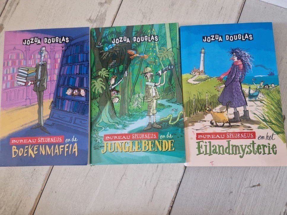 Bureau Speurneus - Jozua Douglas (3 boeken), Ophalen of Verzenden, Gelezen, Jozua Douglas, Fictie algemeen