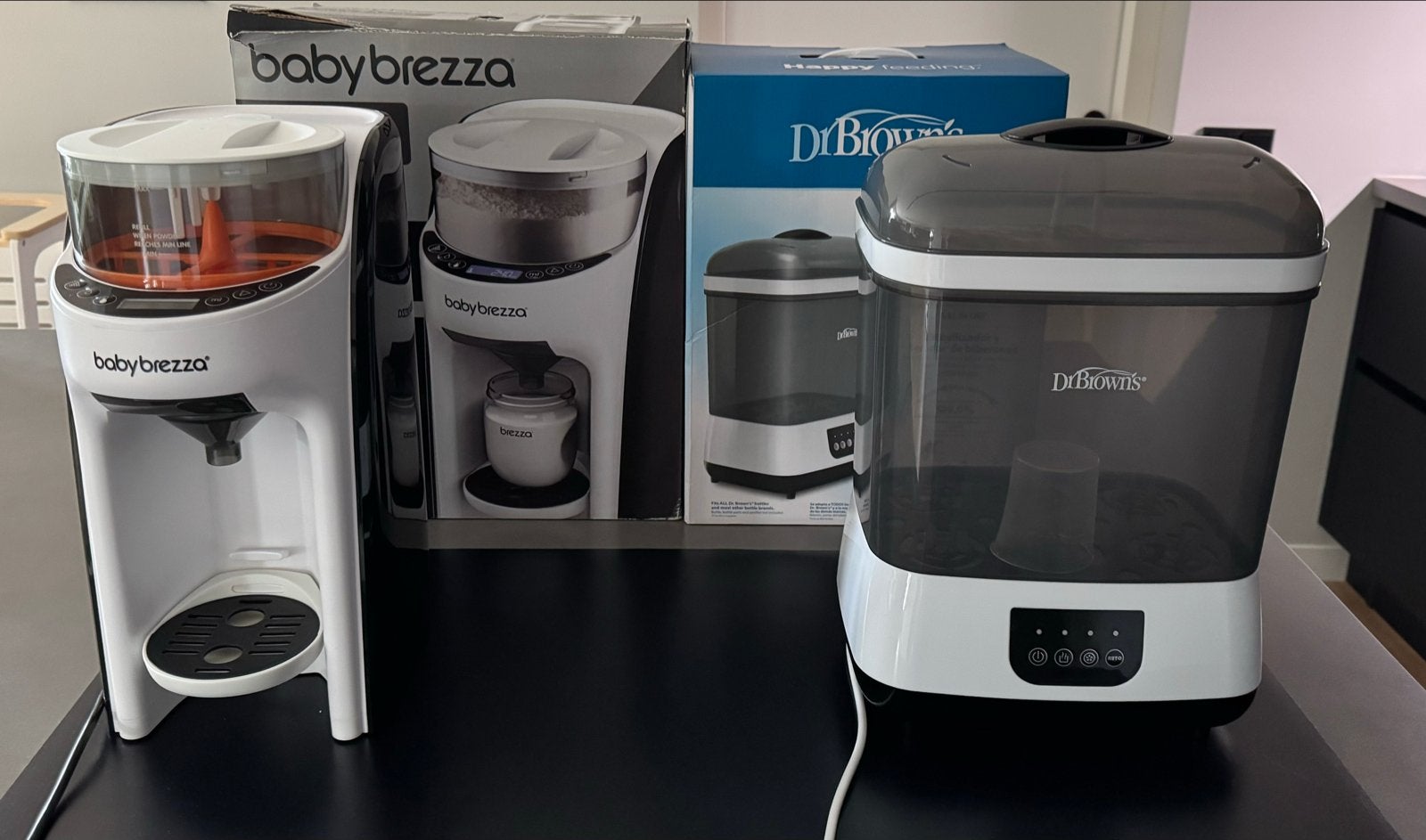 Baby Brezza Formula Pro Advanced & Dr. Brown's Sterilisator, Kinderen en Baby's, Zo goed als nieuw, Flessenmaker, Baby Brezza