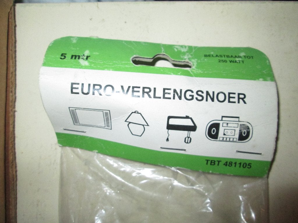 verlengkabel met platte stekkers 5 meter of 3 meter, Ophalen of Verzenden, Nieuw, Kabel of Snoer