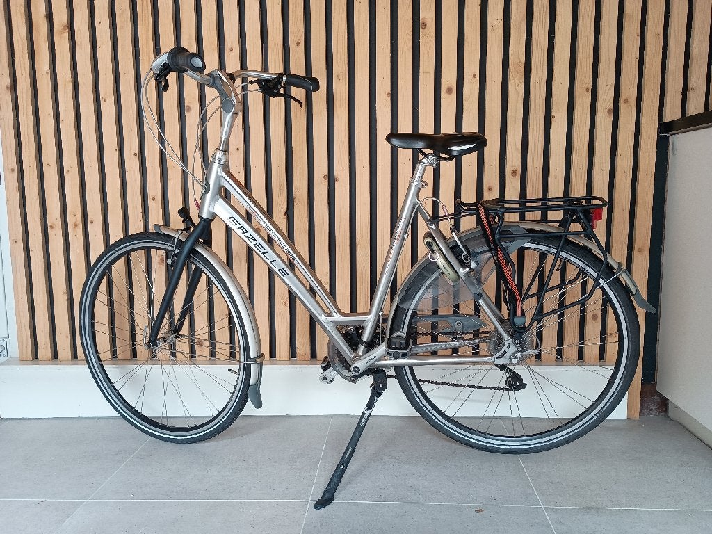 Gazelle Fuente pure sport (frame 57), Fietsen en Brommers, Fietsen | Dames | Damesfietsen, 56 cm of meer, Ophalen, Gebruikt, Gazelle