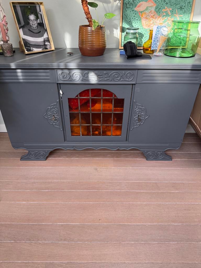Vintage dressoir/sideboard met glas-in-lood, Huis en Inrichting, Kasten | Dressoirs, Ophalen, Gebruikt, 150 tot 200 cm, 25 tot 50 cm