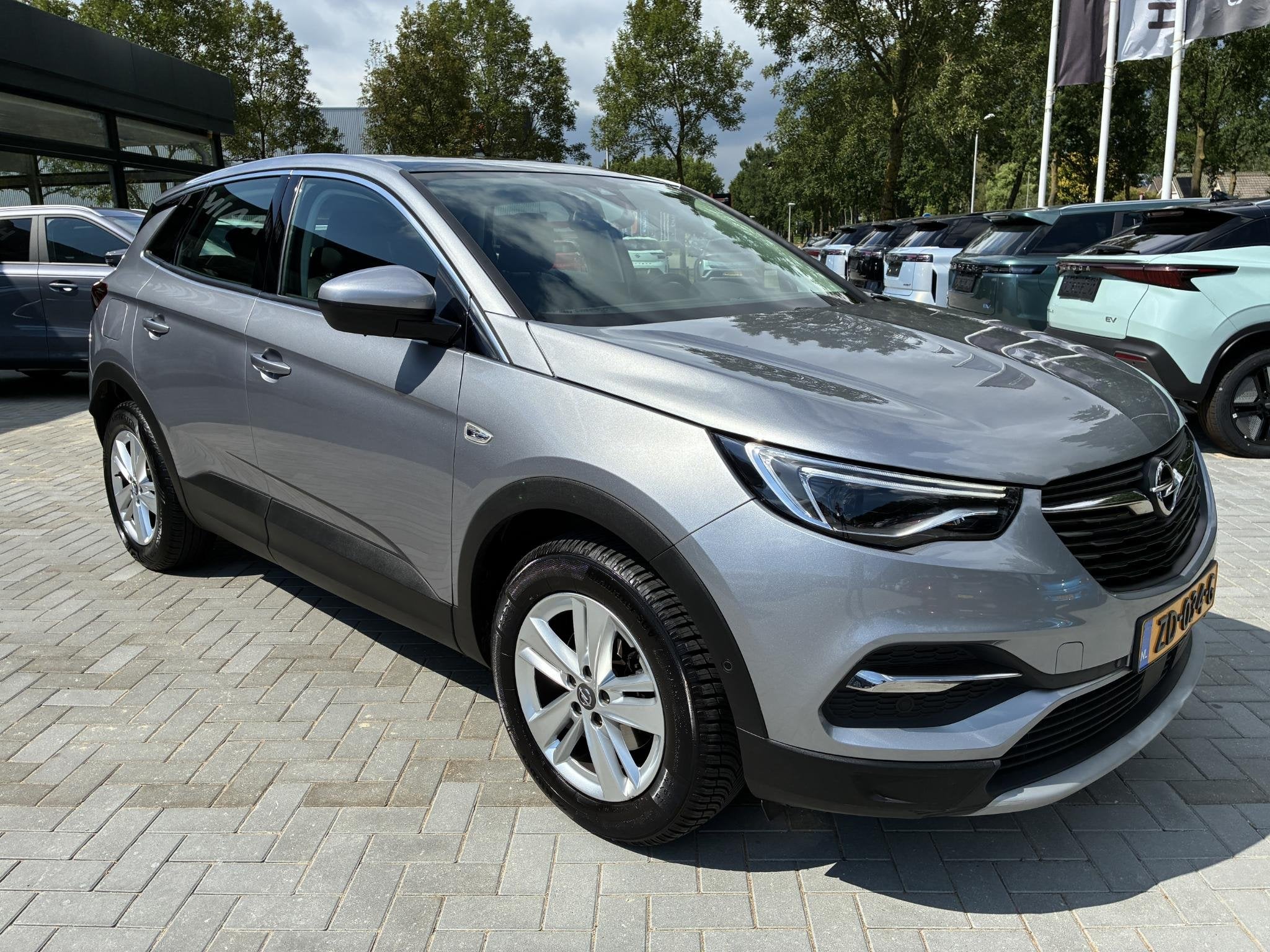 Opel Grandland X 130 PK 8-Traps Automaat | Climate control |, Auto's, Opel, Stof, Gebruikt, 1199 cc, Bedrijf