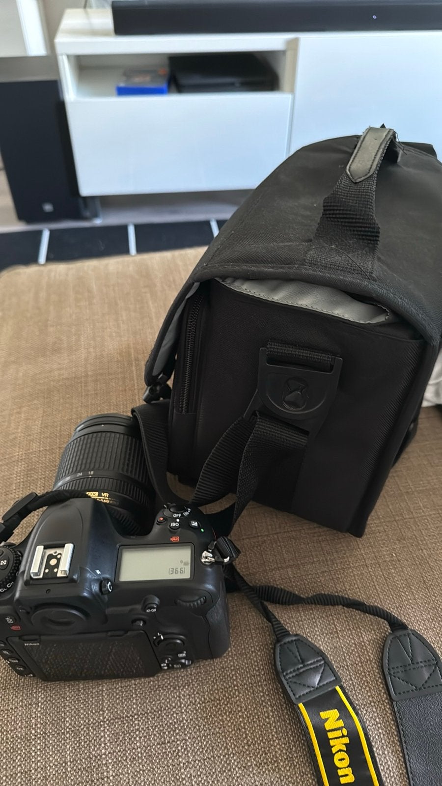 Nikon D500 Spiegelreflexcamera met 18-140mm lens, Ophalen, Spiegelreflex, 21 megapixels, Beeldstabilisatie