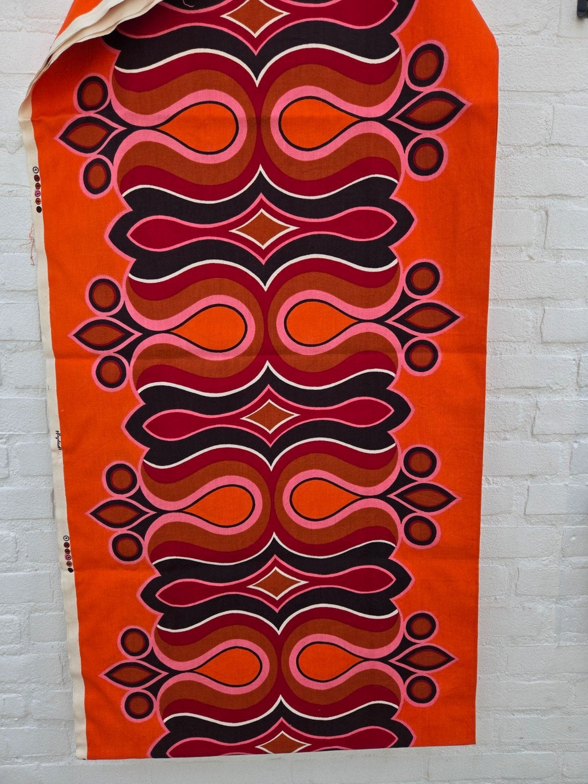 retro stof 230 x 115, 200 cm of meer, Oranje, Ophalen of Verzenden, Zo goed als nieuw