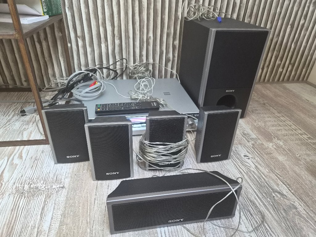 Sony dolby 5.1 set, Ophalen, Gebruikt, 70 watt of meer, 5.1-systeem