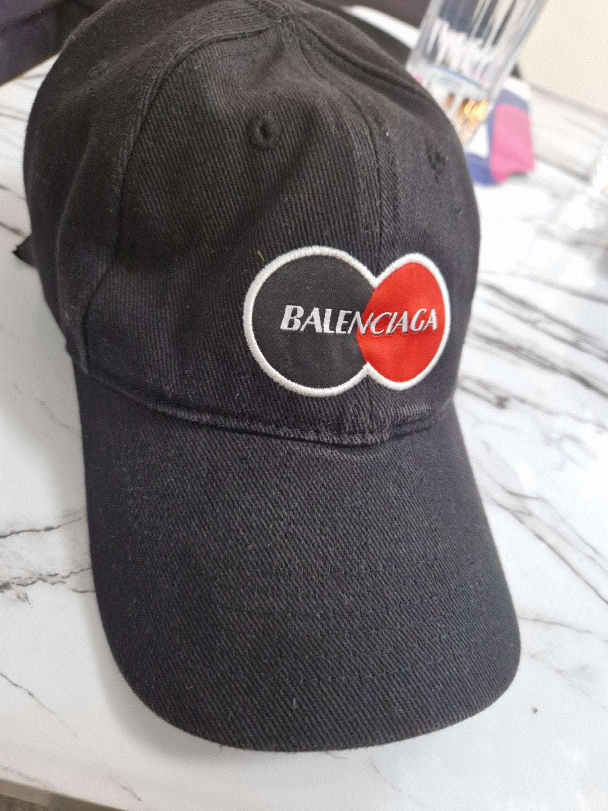Balenciaga Pet Zwart - Zo goed als nieuw, Balenciaga, One size fits all, Ophalen of Verzenden, Pet