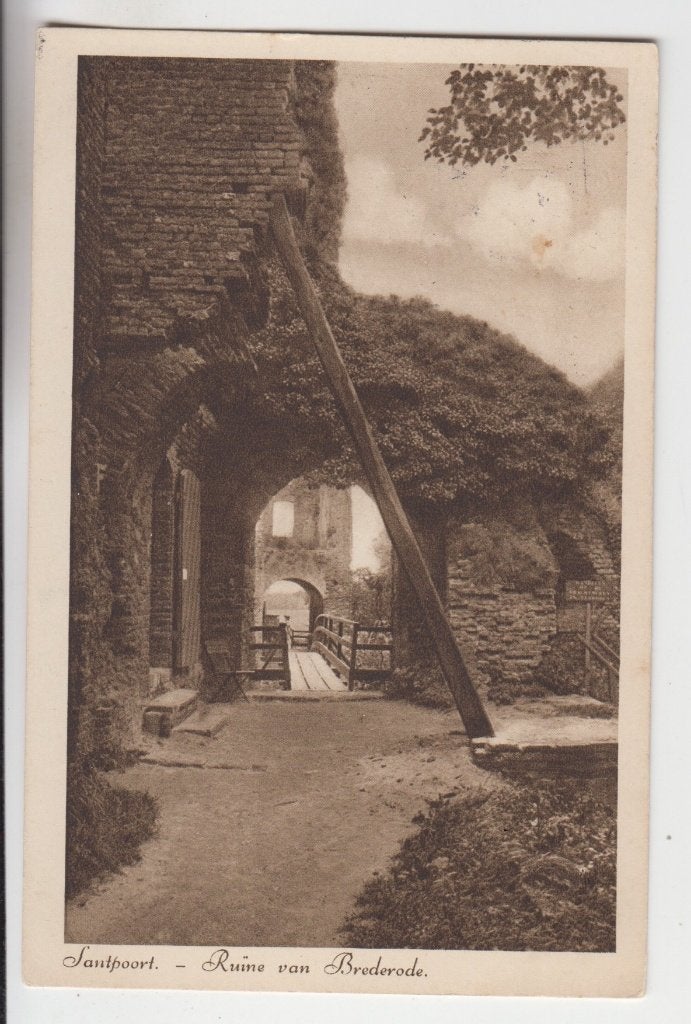 322 Santpoort 1946 Ruïne van Brederode 1946 B86, Verzenden, 1940 tot 1960, Gelopen, Noord-Holland
