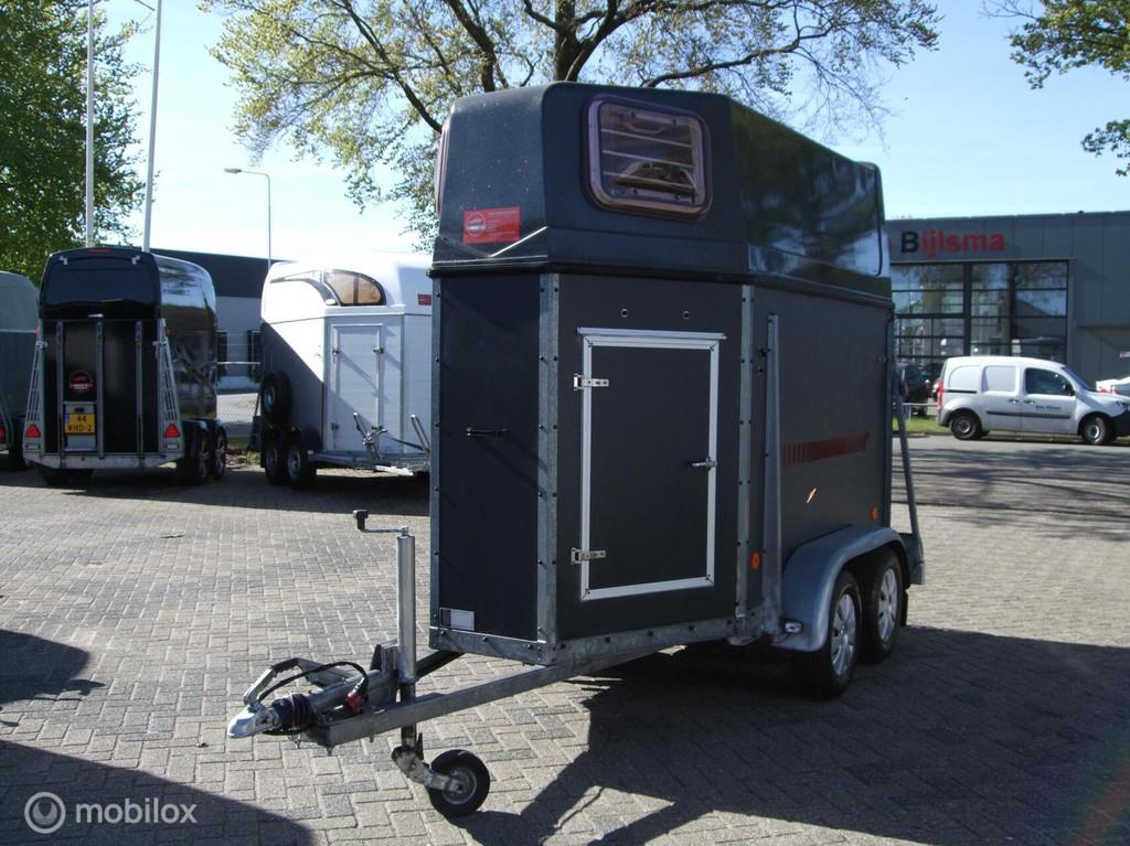 Mooie nette TItan 1,5 paardstrailer met zadelkamer., Gebruikt, Overige typen