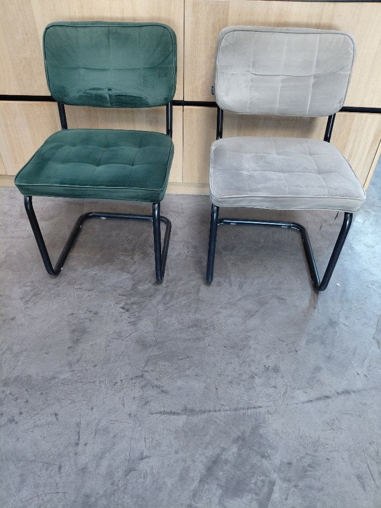2 eetkamerstoelen/bureaustoelen- 12,50 per stuk, Ophalen, Gebruikt, Grijs, Twee
