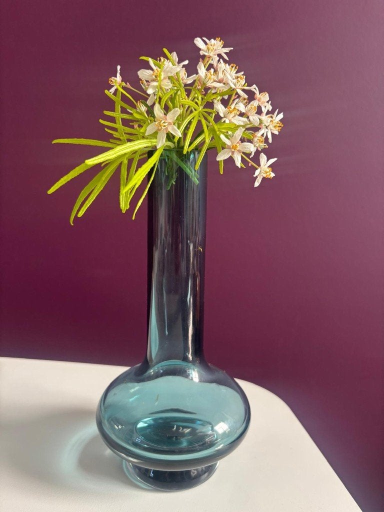 Waterford Crystal blauw kristallen bolvaas - vintage, Blauw, Ophalen of Verzenden, Minder dan 50 cm, Glas