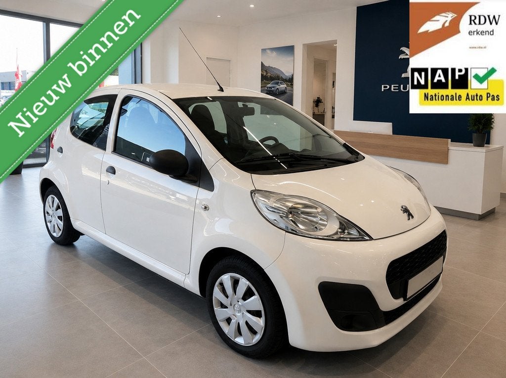 Peugeot 107 1.0 Accent 2014 69dkm NAP FACELIFT Airco/Carplay, Voorwielaandrijving, Euro 5, Electronic Stability Program (ESP)
