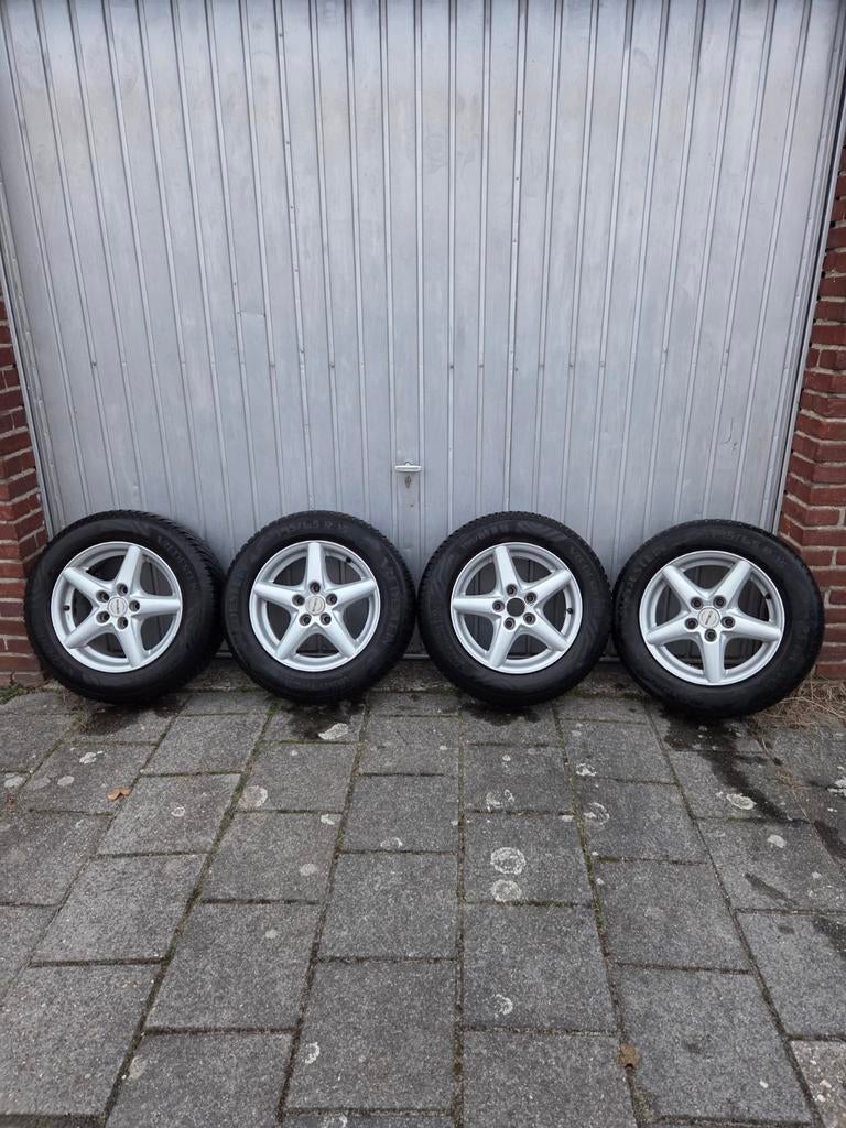 15 inch enzo velgen met zgan all season banden!!!, Auto-onderdelen, Banden en Velgen, Gebruikt, Banden en Velgen, 235 mm, Personenwagen