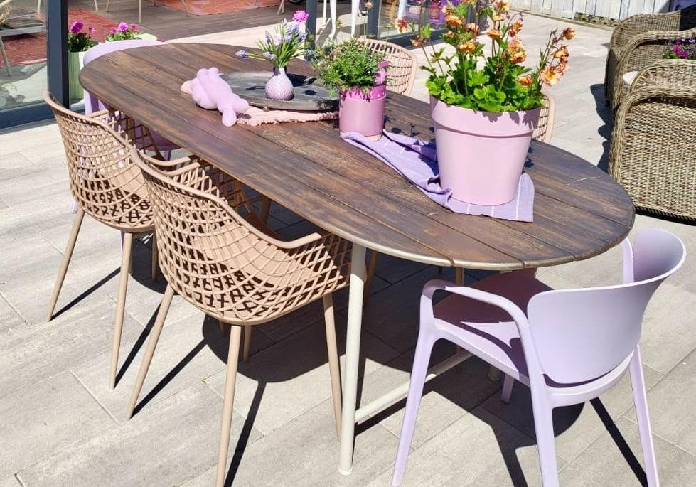 Tuintafel Olivia karwei ovaal, Tuin en Terras, Tuinsets en Loungesets, Ophalen, Eettafel, 6 zitplaatsen, Zo goed als nieuw