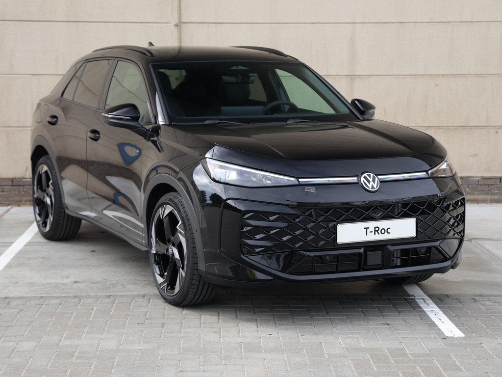 Volkswagen T-Roc R-Line First Edition 1.5 eTSI 150 PK | Pano, Auto's, Volkswagen, Stof, 1498 cc, 4 cilinders, 150 pk