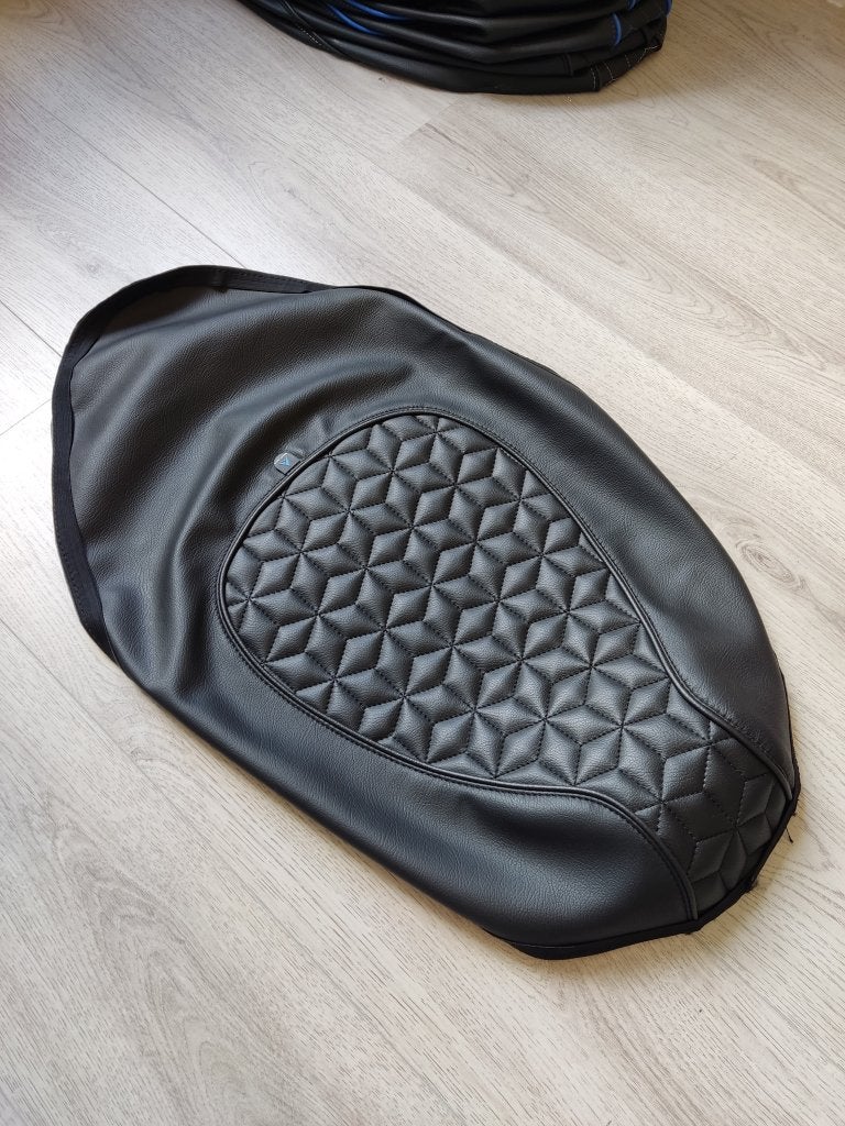 Zadelhoes / buddydek Piaggio Zip zwart custom NIEUW, Info@jynkx.com, Nieuw, Ophalen of Verzenden, Piazza 99
