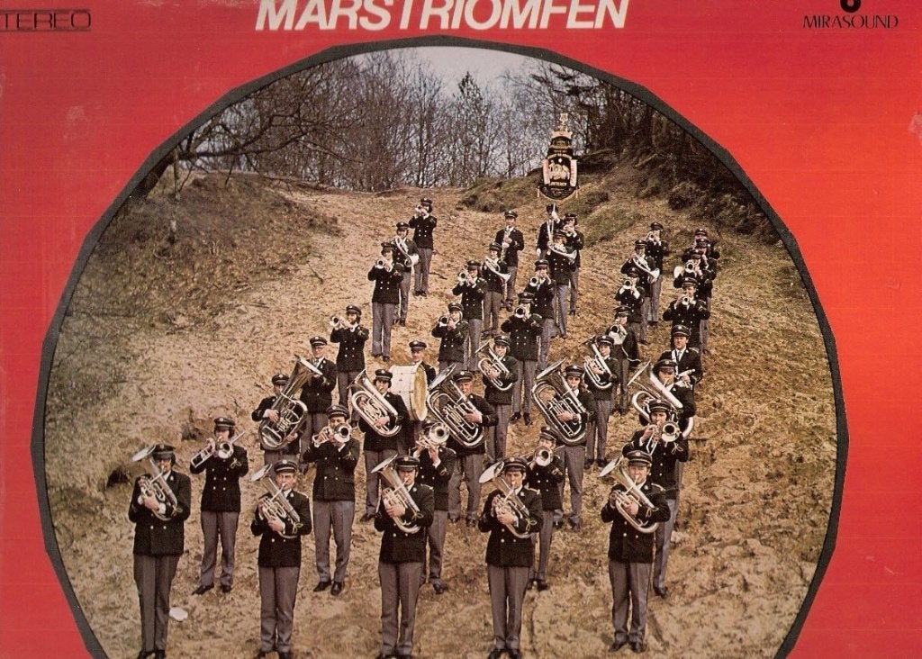 Lunteren - KUNST NA ARBEID- Marstriomfen LP-HaFaBra, Boeken, Ophalen, Gelezen