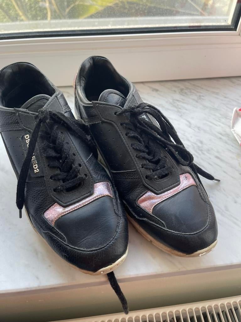 Dsquared sneakers. Maat 40, Zwart, Ophalen of Verzenden, Sneakers of Gympen, Gedragen