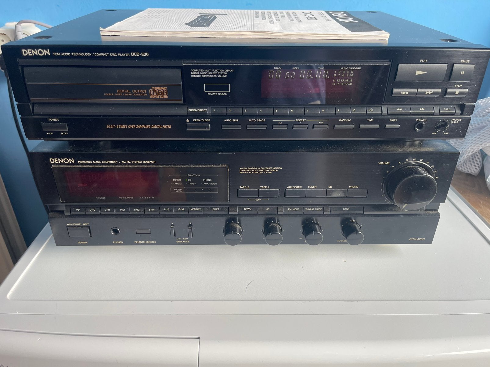 Denon DRA-425R AM/FM + Denon DCD-820  Compact Disc Player, Denon, Ophalen of Verzenden, Zo goed als nieuw, Minder dan 60 watt