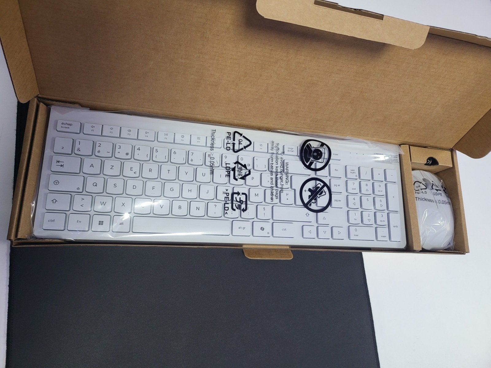 Lenovo Draadloos Toetsenbord & Muis Set - Azerty - Nieuw, Computers en Software, Toetsenborden, Ophalen of Verzenden, Draadloos