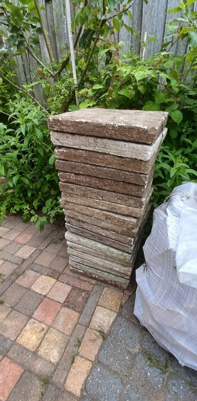 Tegels 20 stuks 33x33 cm, Ophalen of Verzenden, Gebruikt, Beton, Terrastegels