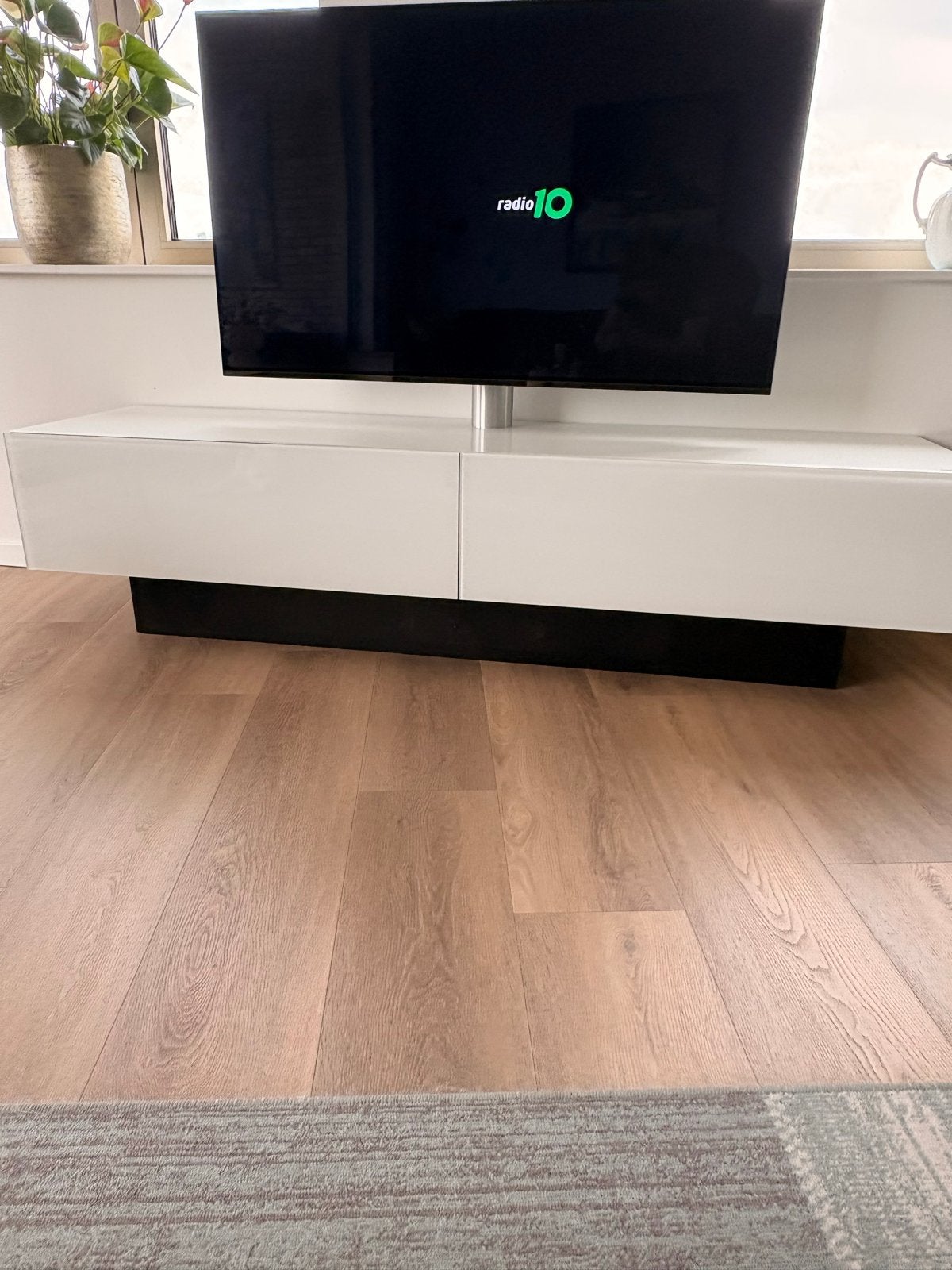 Spectral tv meubel wit met sound system, Ophalen, Gebruikt, Modern en strak, 150 tot 200 cm