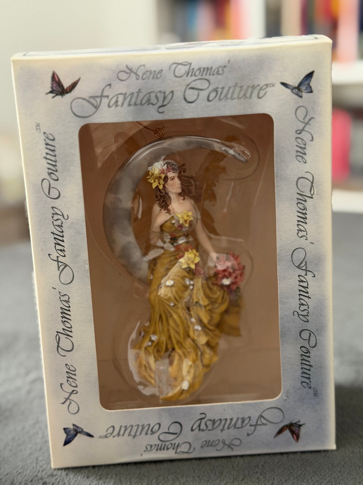Nene Thomas Fantasy Couture - Earth Moon beeldje, Ophalen, Nieuw, Fantasy
