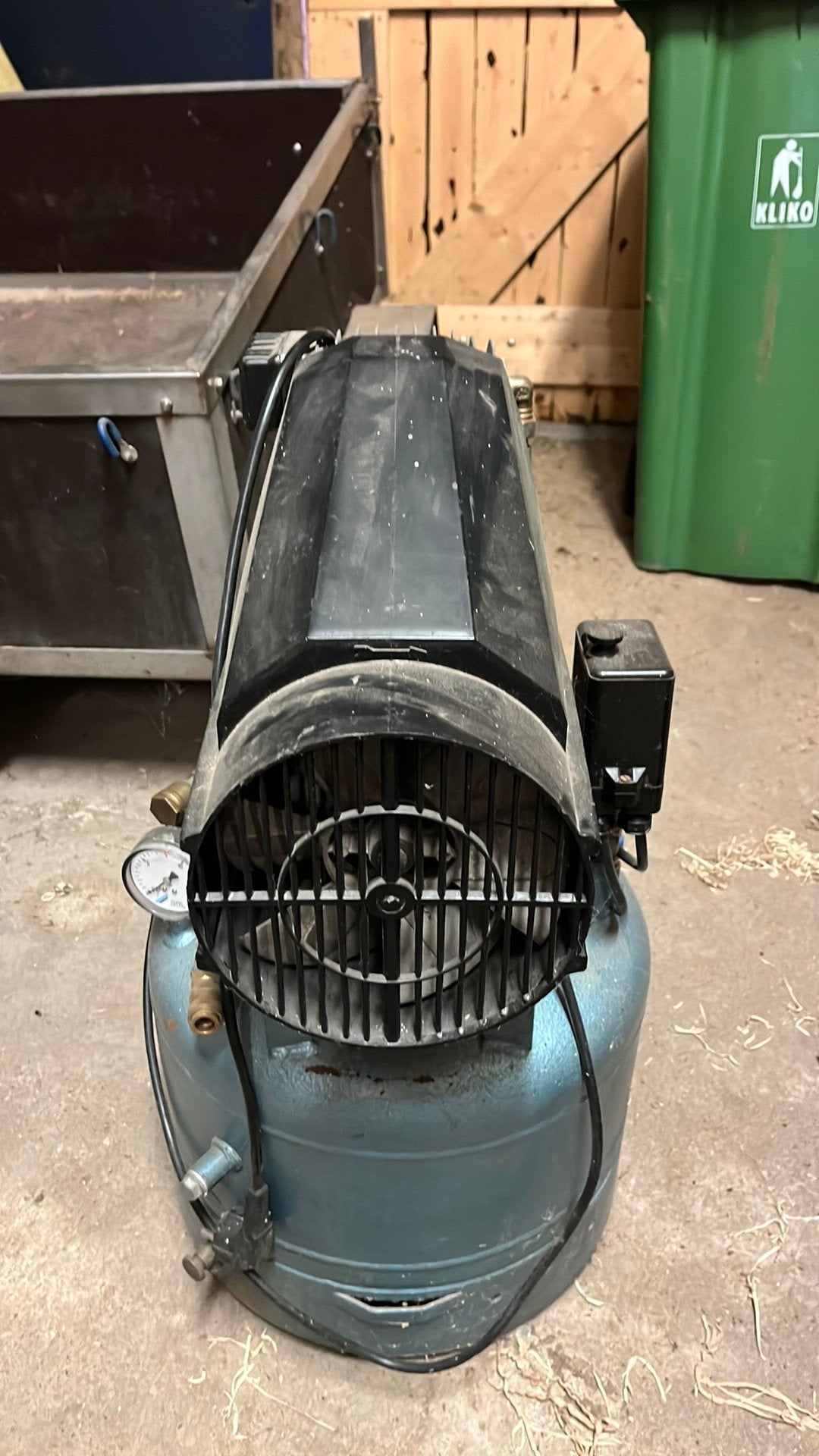 Defecte compressor, Ophalen, Gebruikt, 6 tot 10 bar, Minder dan 200 liter/min