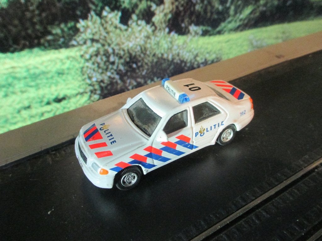 1:64 Mercedes Benz W202 C-Klasse POLITIE wagennummer 01, Ophalen of Verzenden, Nieuw, Auto